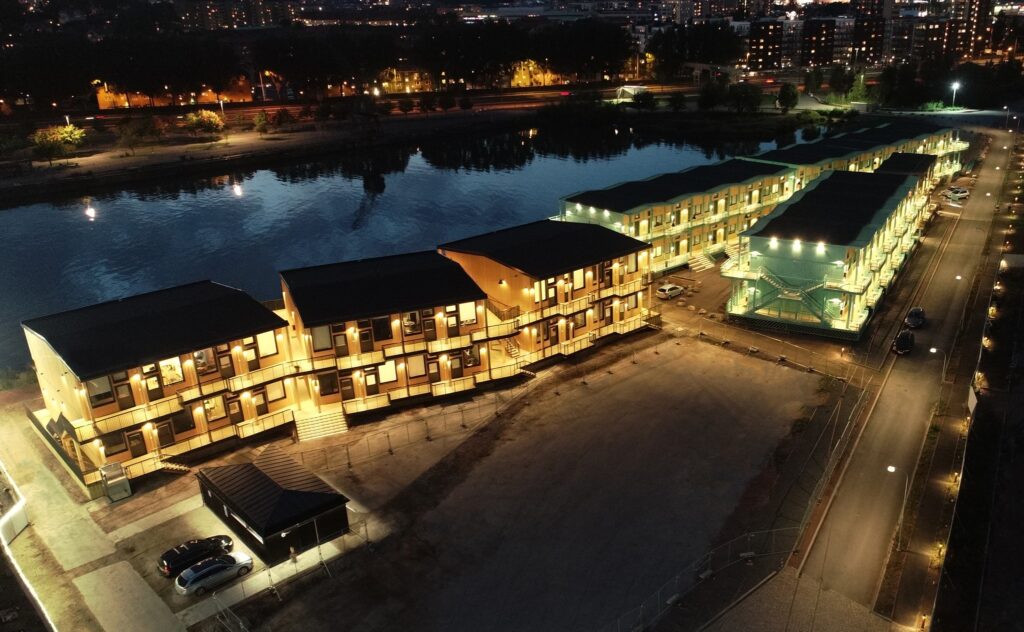 122156635_178375713886526_7750050145623006505_n